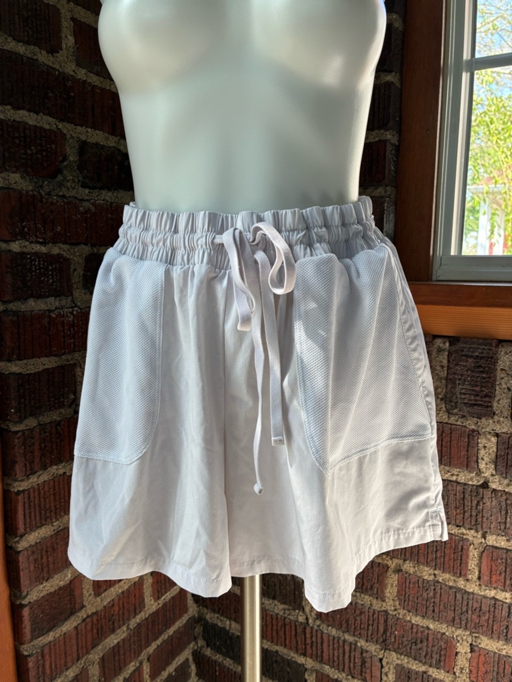 DSG White Drawstring Shorts with Mesh Front Pockets